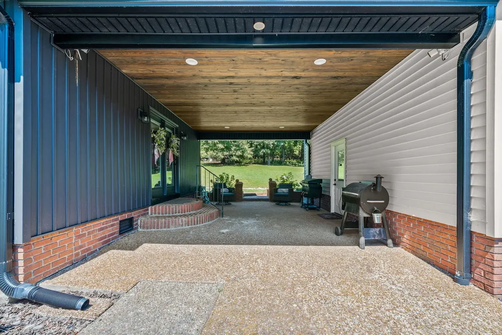 3995 Witty Lane Hopkinsville KY 42240