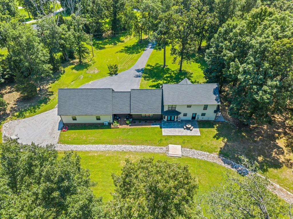 3995 Witty Lane Hopkinsville KY 42240