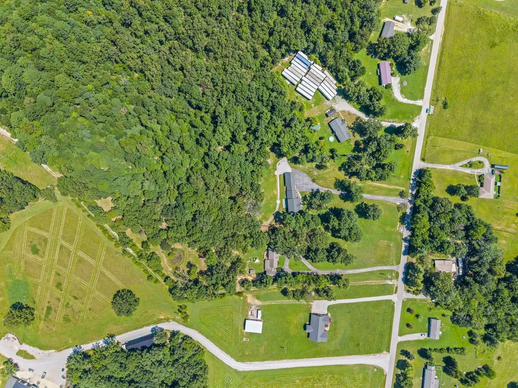 3995 Witty Lane Hopkinsville KY 42240