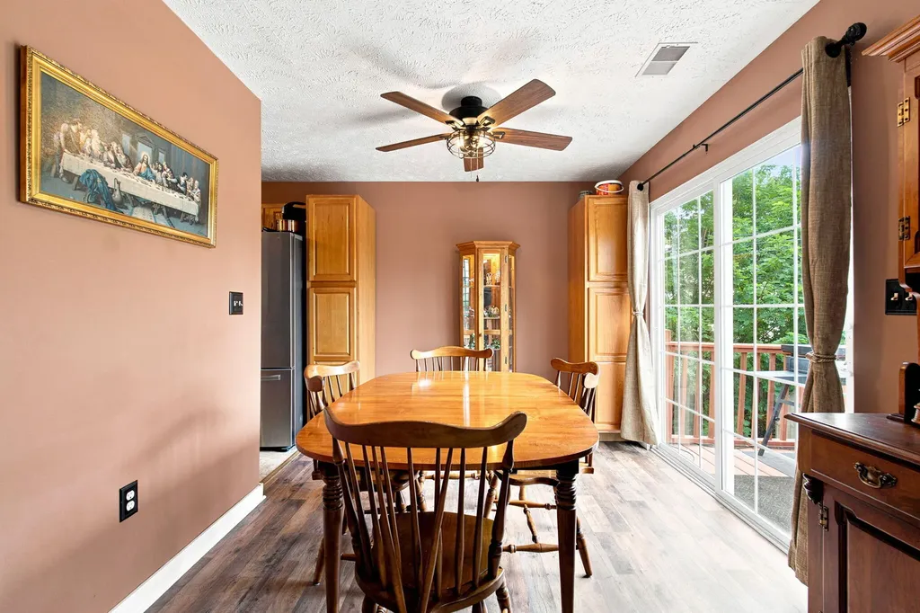 404 E Ridge Drive Nicholasville KY 40356