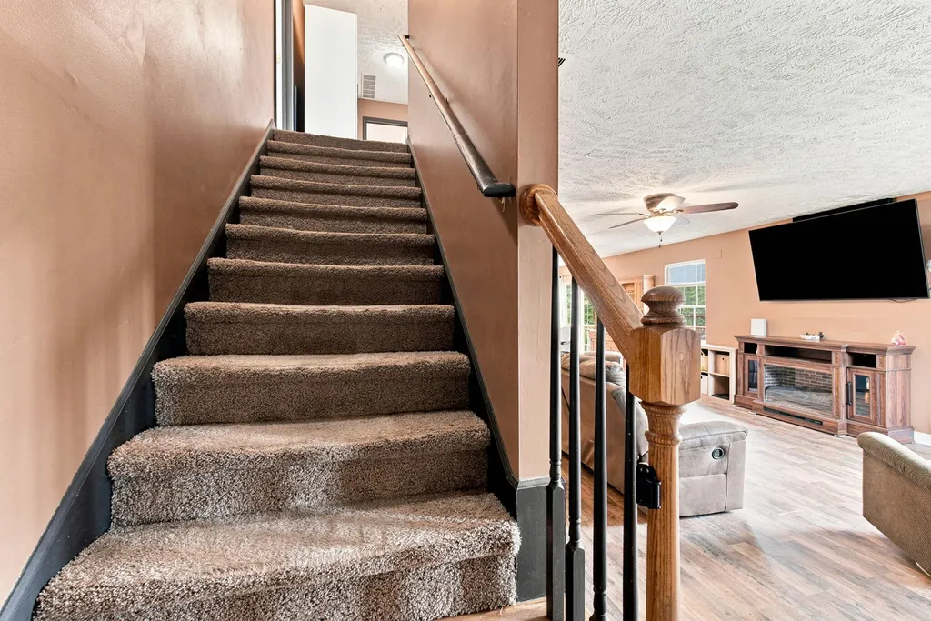 404 E Ridge Drive Nicholasville KY 40356