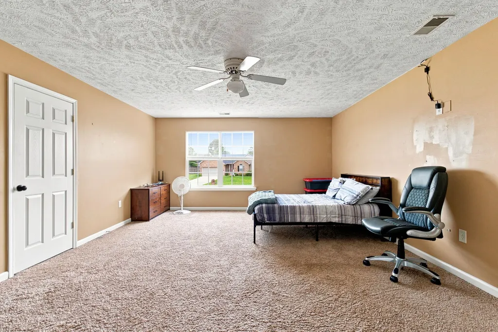 404 E Ridge Drive Nicholasville KY 40356