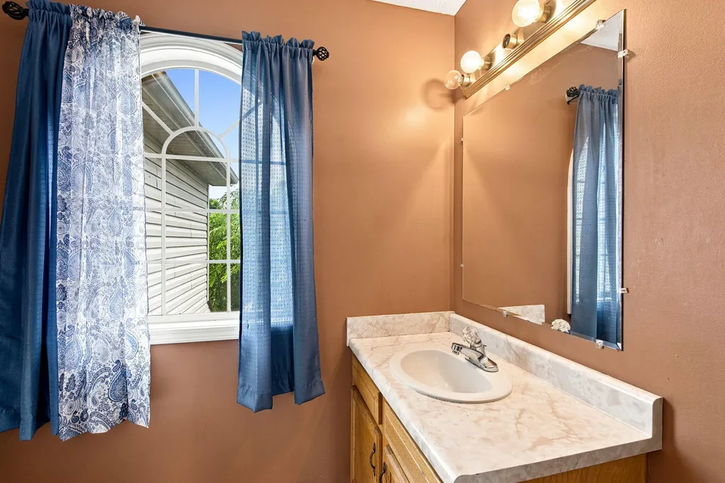 404 E Ridge Drive Nicholasville KY 40356