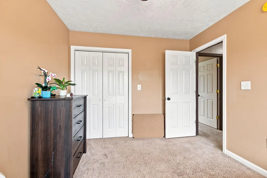 404 E Ridge Drive Nicholasville KY 40356