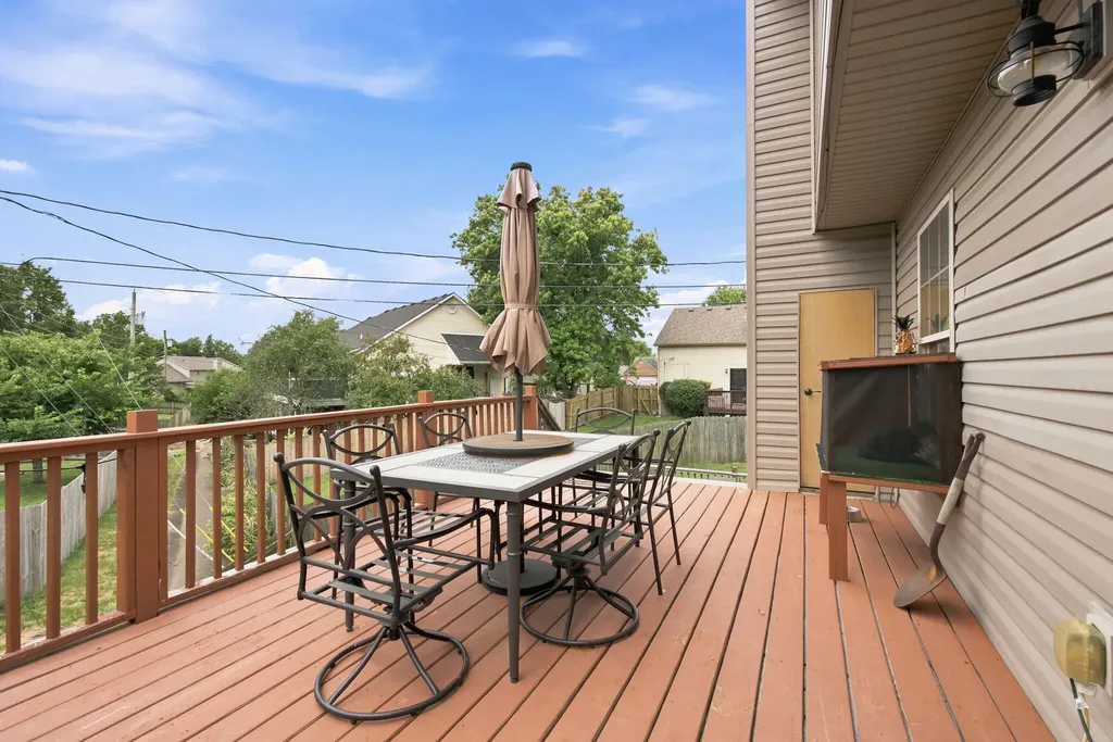 404 E Ridge Drive Nicholasville KY 40356