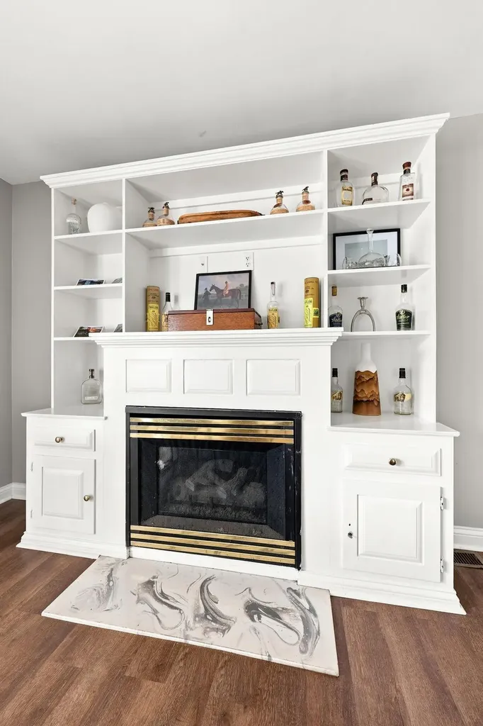 172 Simmons Street Versailles KY 40383
