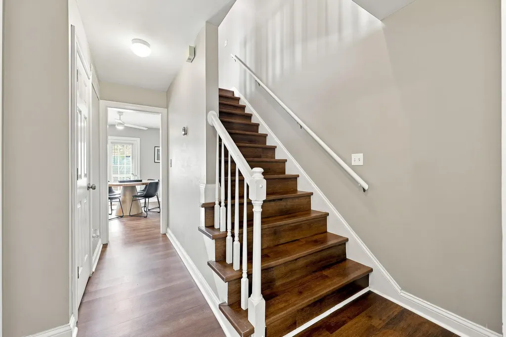 172 Simmons Street Versailles KY 40383