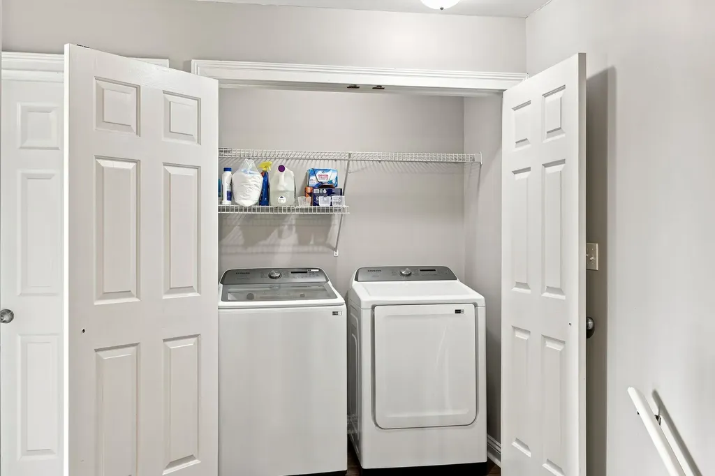 172 Simmons Street Versailles KY 40383