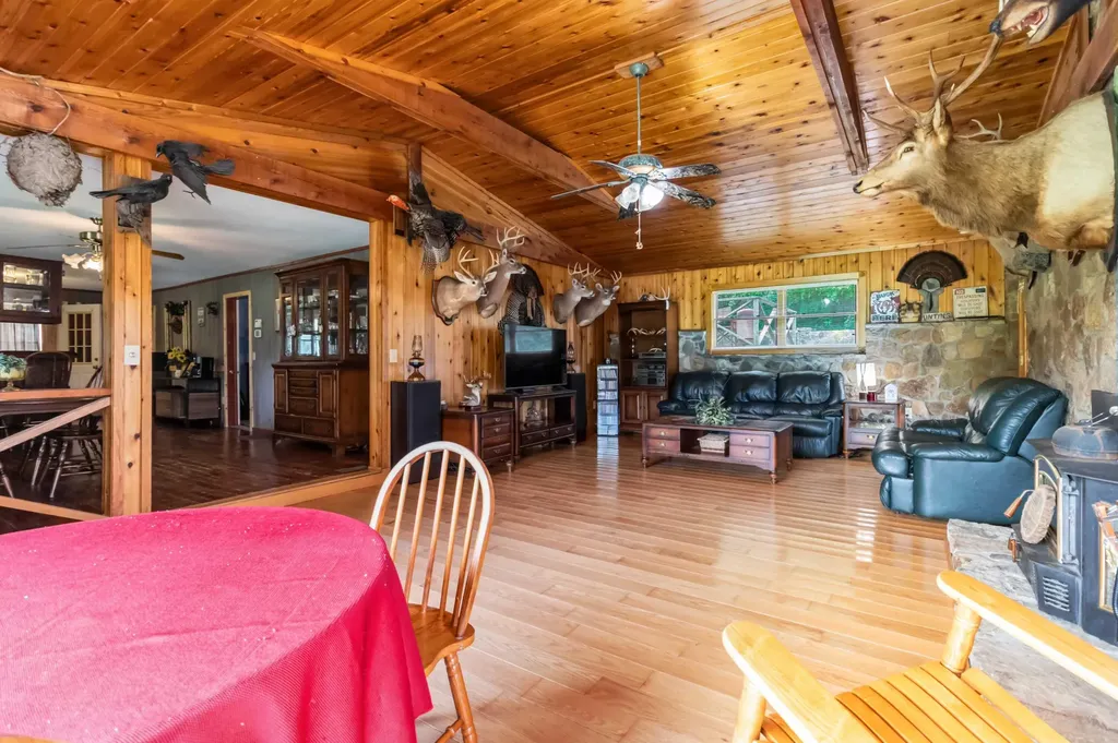 1651 Highway 1643 Somerset KY 42501