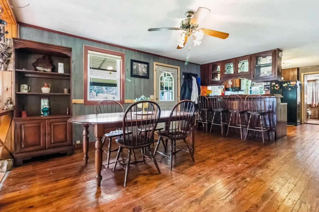 1651 Highway 1643 Somerset KY 42501