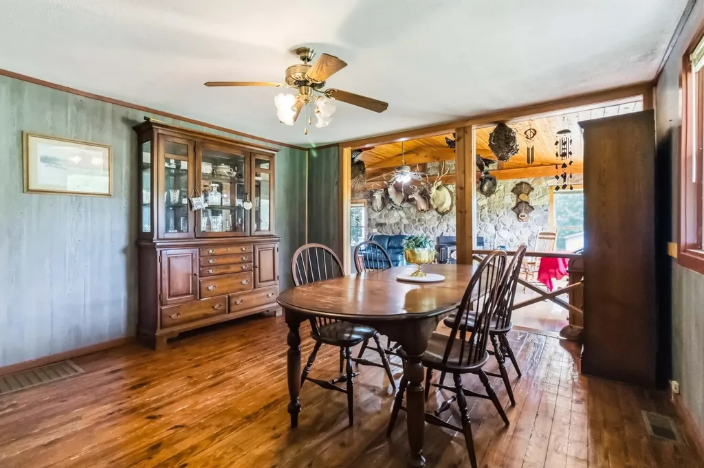 1651 Highway 1643 Somerset KY 42501