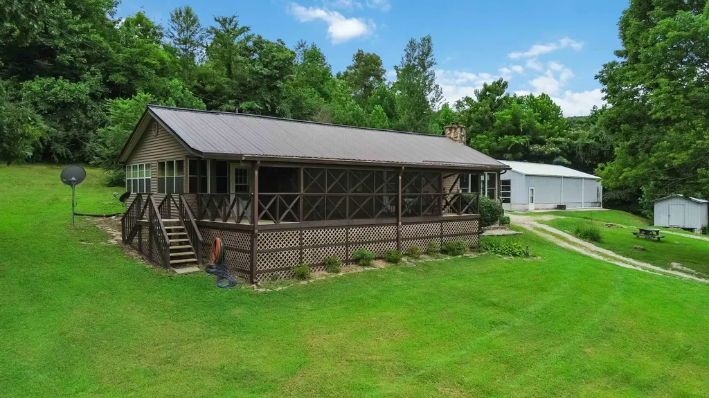 1651 Highway 1643 Somerset KY 42501
