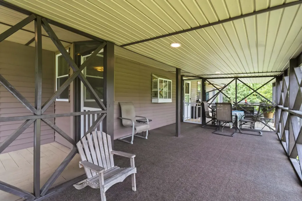 1651 Highway 1643 Somerset KY 42501