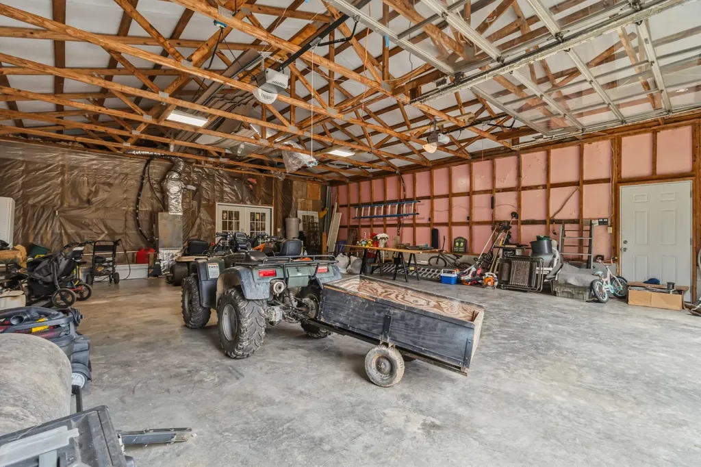 1651 Highway 1643 Somerset KY 42501