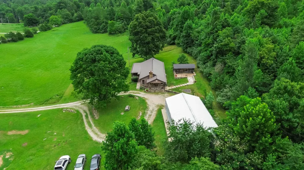 1651 Highway 1643 Somerset KY 42501