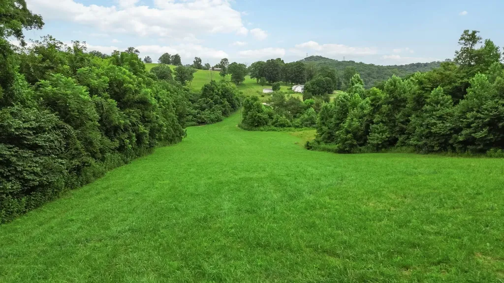 1651 Highway 1643 Somerset KY 42501