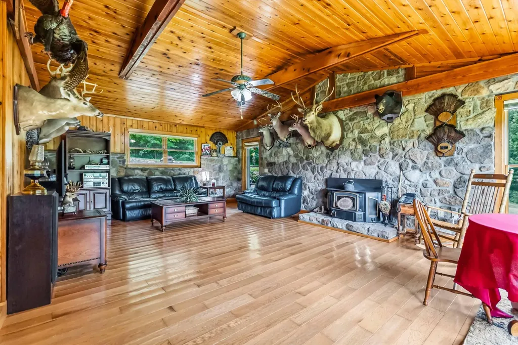 1651 Highway 1643 Somerset KY 42501