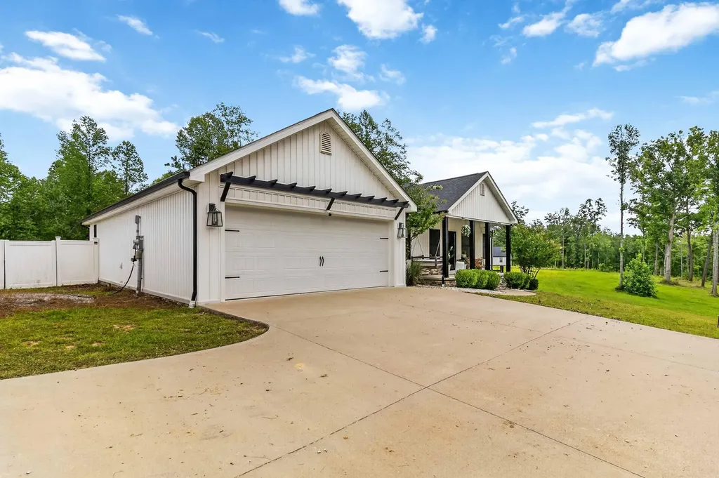 671 Mauney Chapel Road Corbin KY 40701
