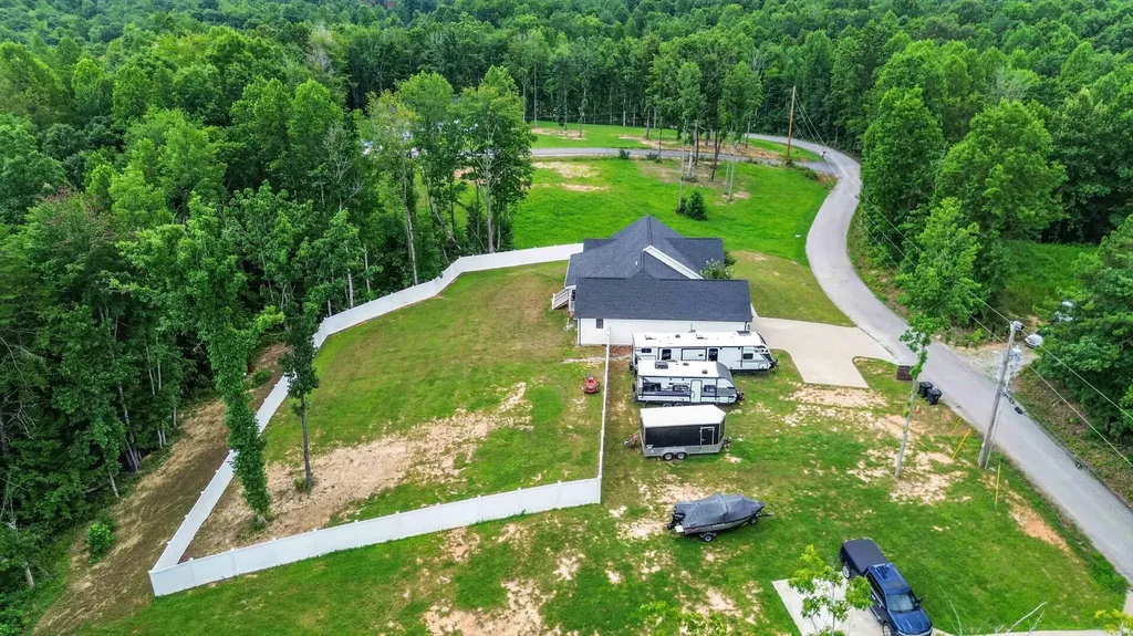 671 Mauney Chapel Road Corbin KY 40701