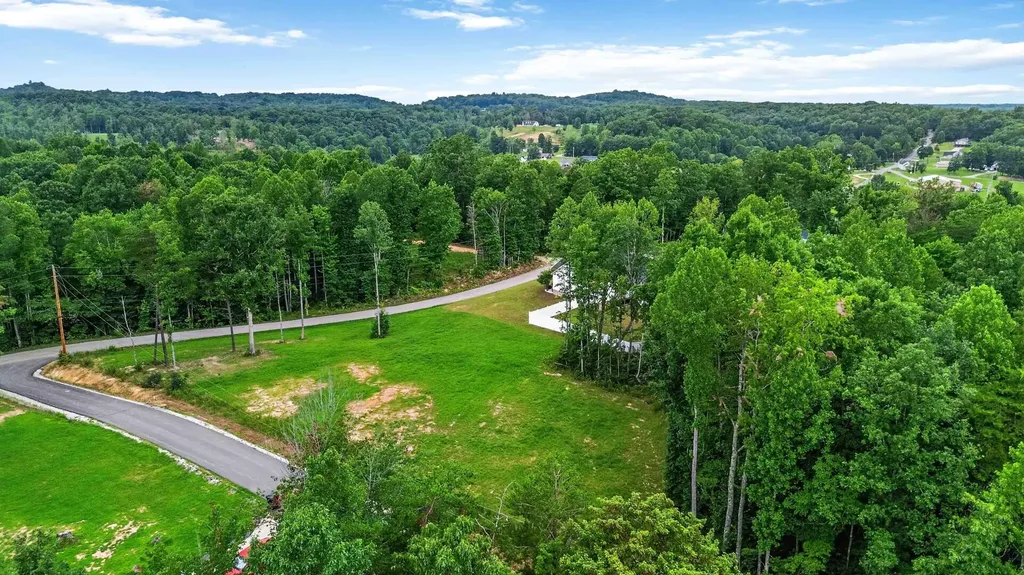 671 Mauney Chapel Road Corbin KY 40701