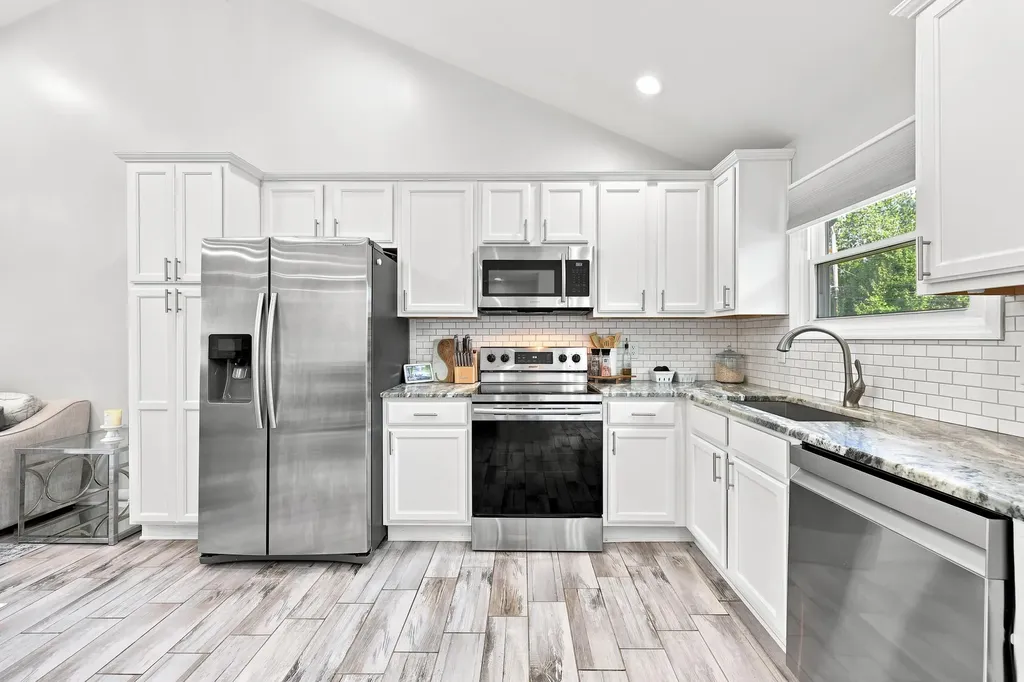 3772 Belleau Wood Drive Lexington KY 40517