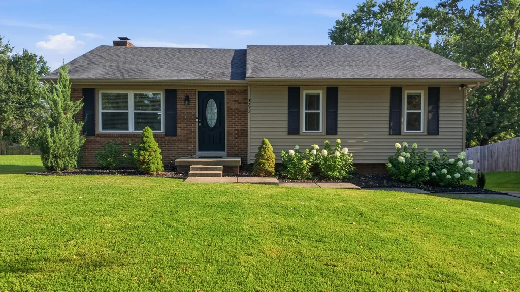 3772 Belleau Wood Drive Lexington KY 40517