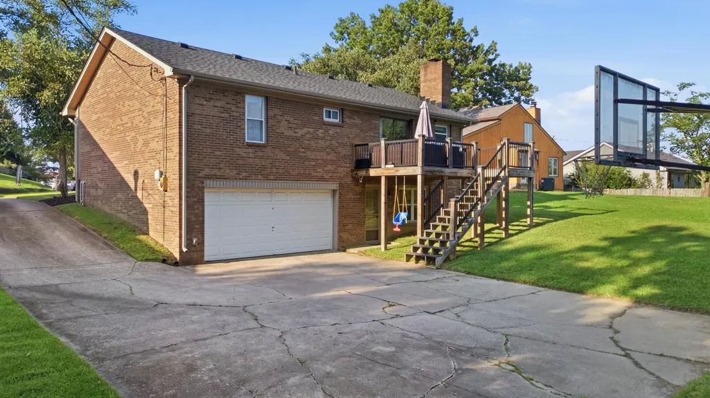 3772 Belleau Wood Drive Lexington KY 40517