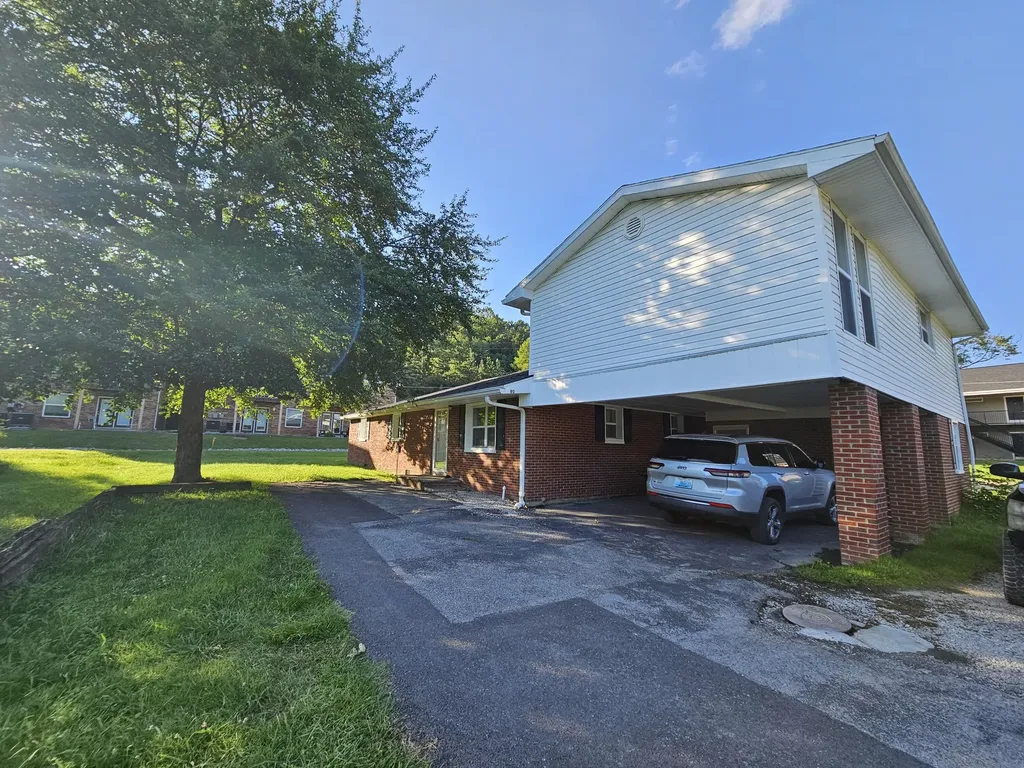 80 Combest Street Liberty KY 42539