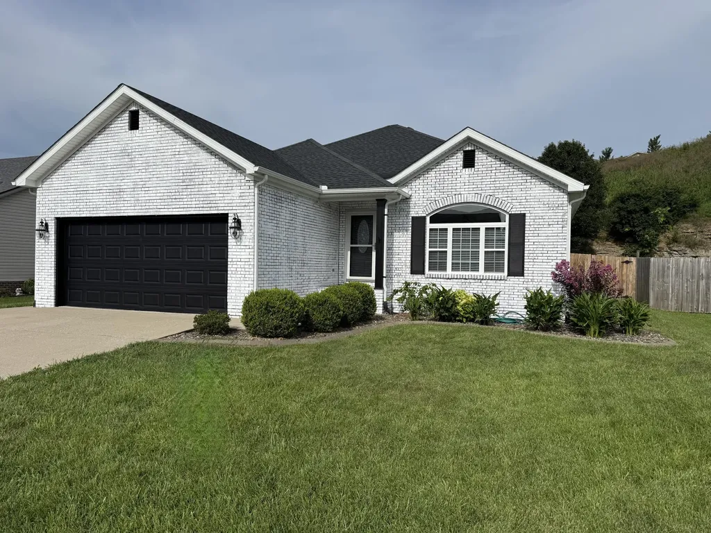324 Oxford Circle Richmond KY 40475
