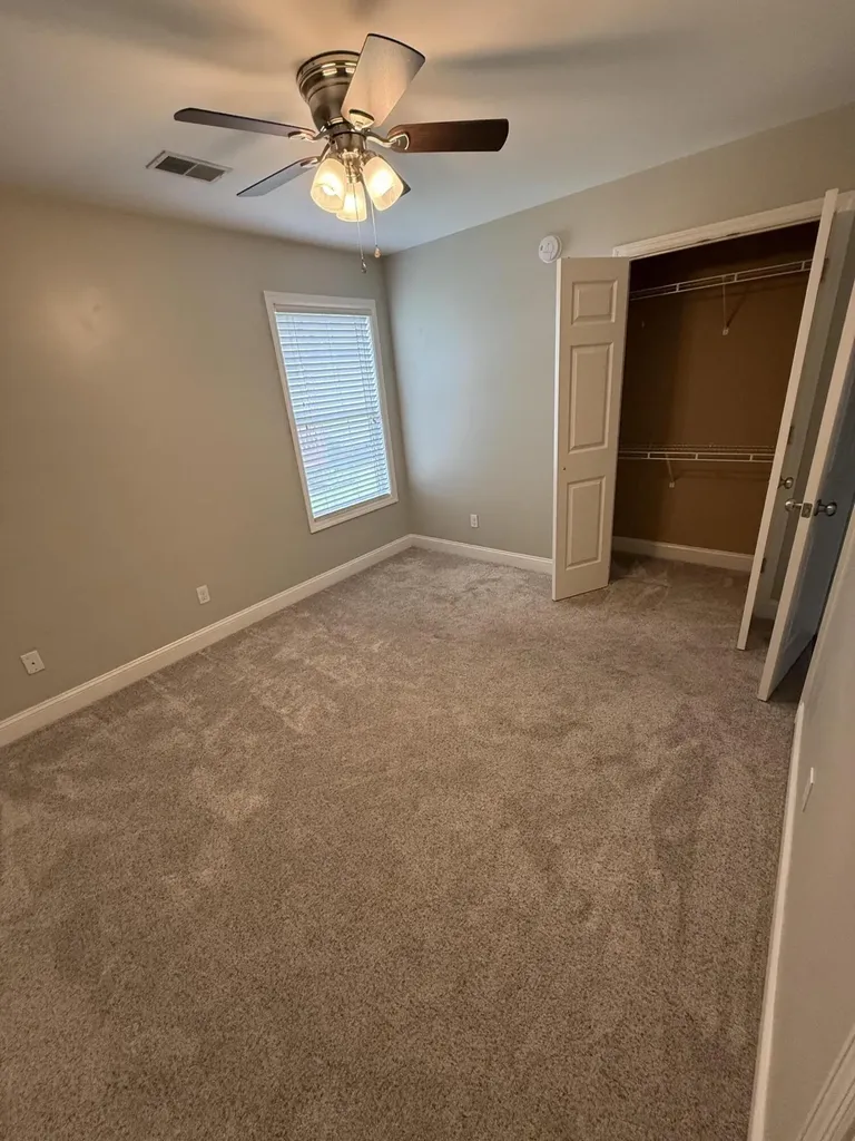 324 Oxford Circle Richmond KY 40475