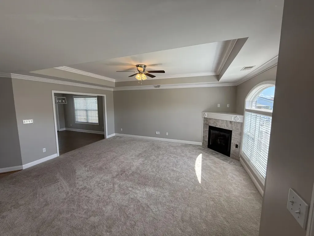 324 Oxford Circle Richmond KY 40475