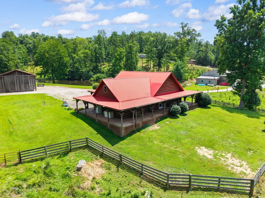 3192 Ky-15 Campton KY 41301