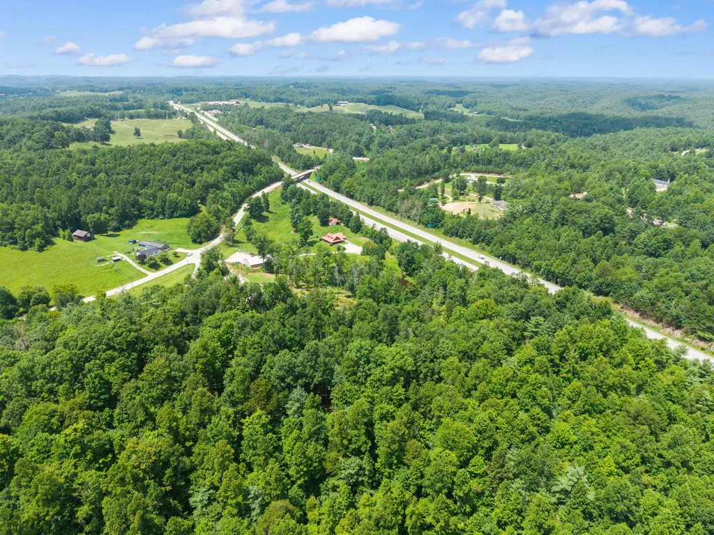 3192 Ky-15 Campton KY 41301