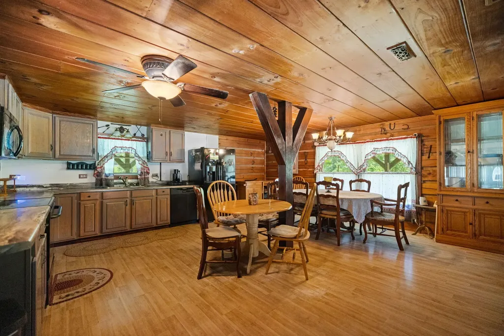 3192 Ky-15 Campton KY 41301