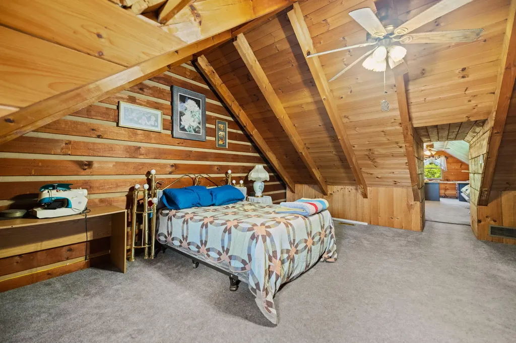 3192 Ky-15 Campton KY 41301