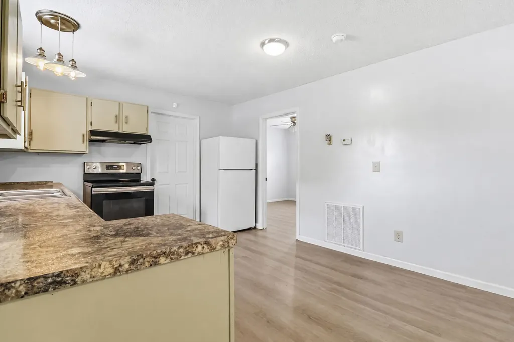 90 Quail Ridge Road London KY 40744