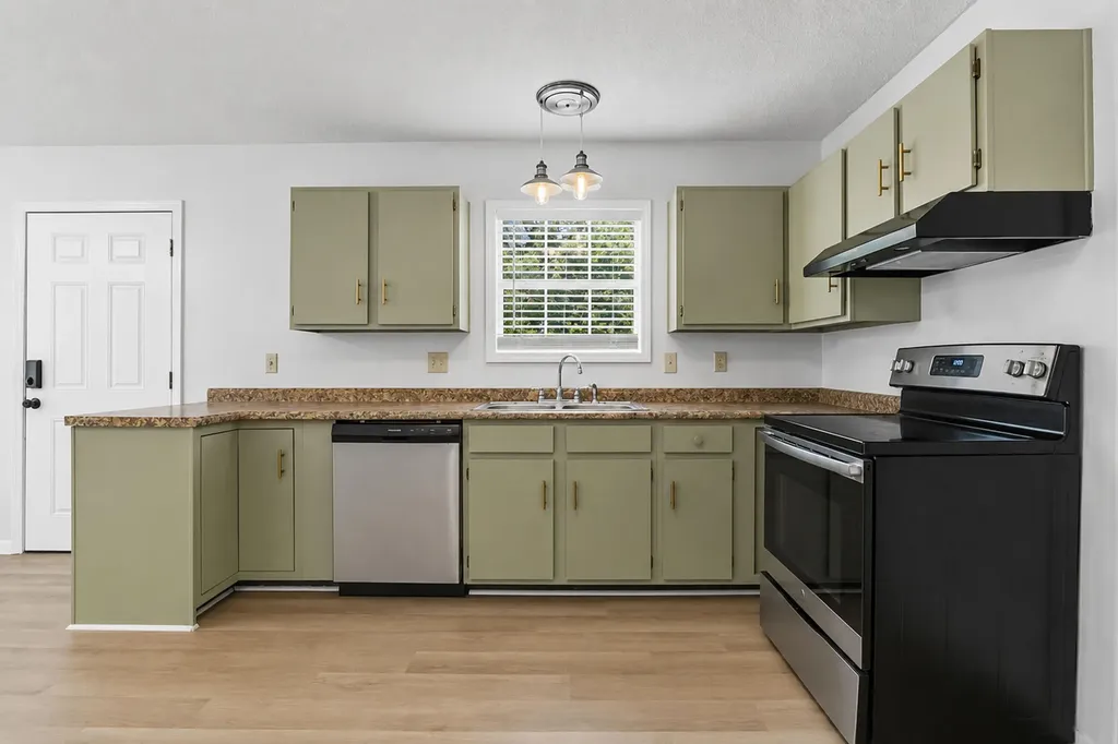 90 Quail Ridge Road London KY 40744