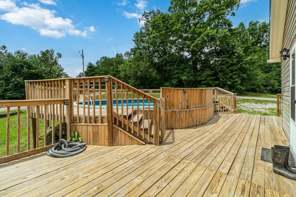 90 Quail Ridge Road London KY 40744