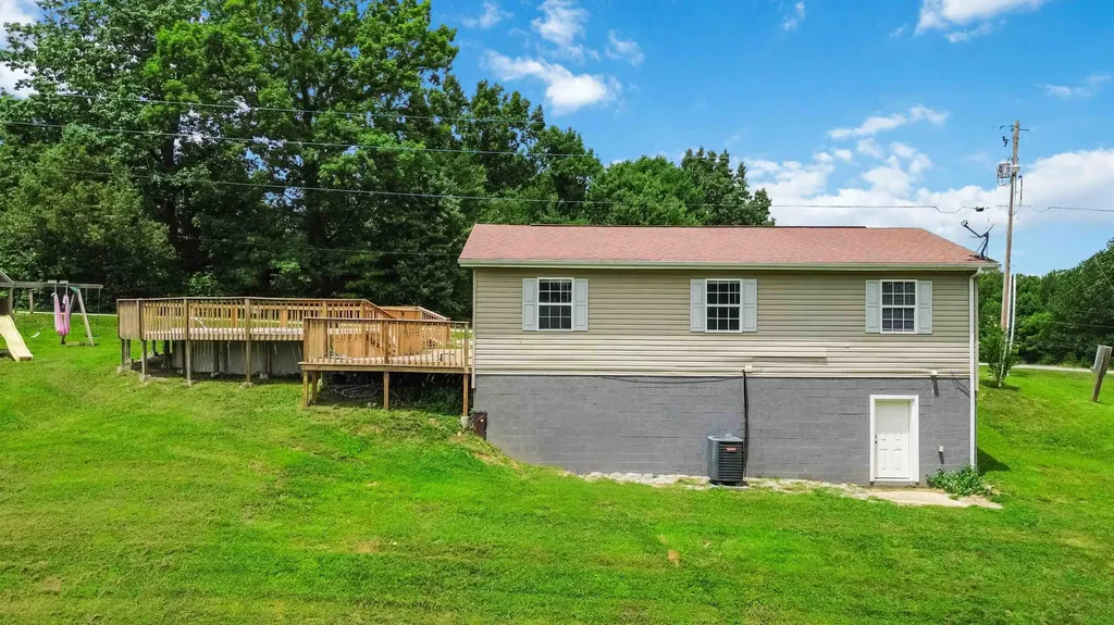 90 Quail Ridge Road London KY 40744