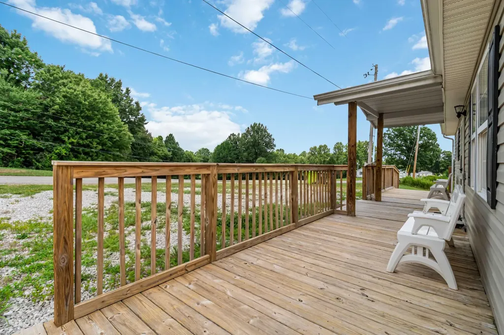 90 Quail Ridge Road London KY 40744
