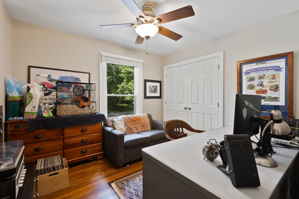 2456 Woodfield Circle Lexington KY 40515
