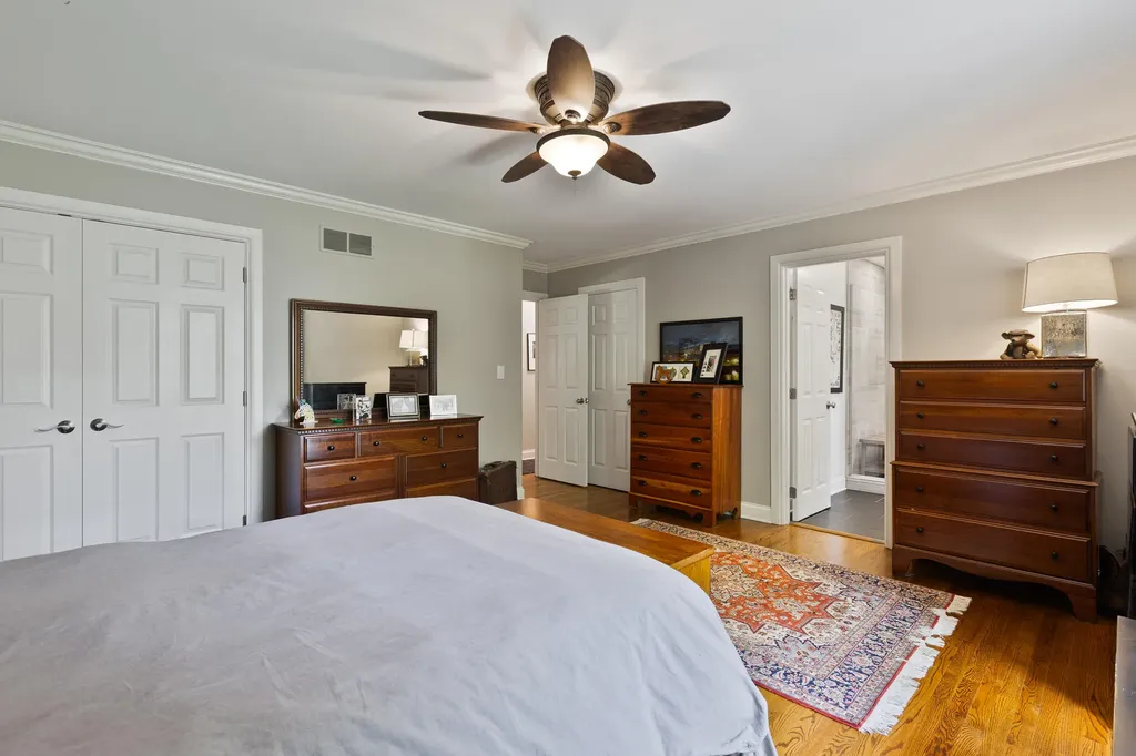 2456 Woodfield Circle Lexington KY 40515