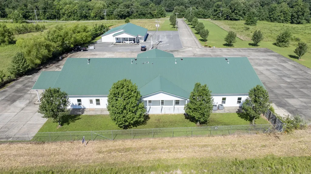 102 Caky Drive Benton KY 42025