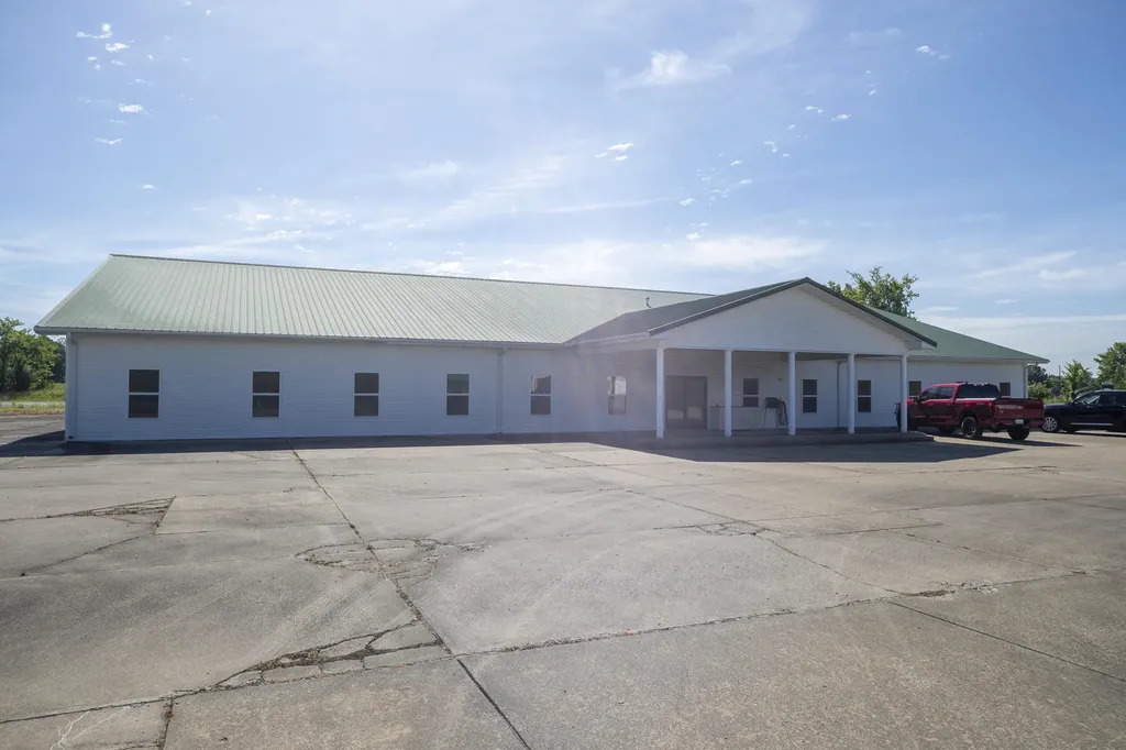 102 Caky Drive Benton KY 42025