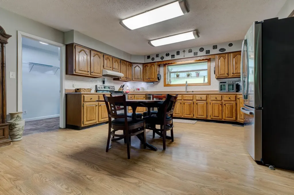 3425 Ky-986 Olive Hill KY 41164