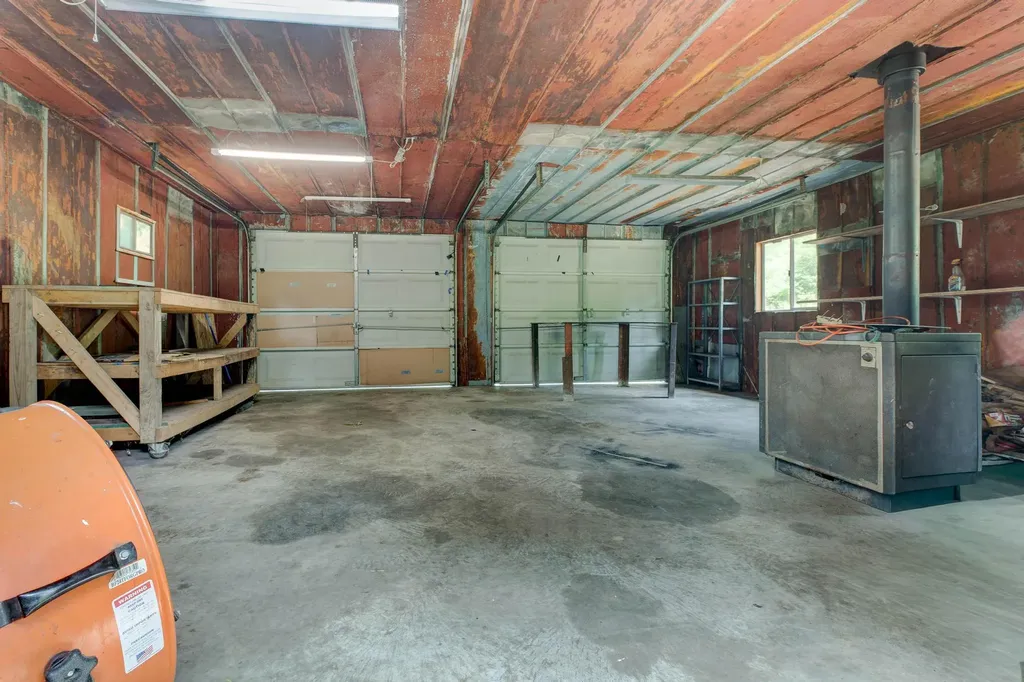 3425 Ky-986 Olive Hill KY 41164