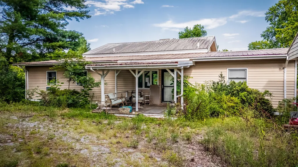 2017 Stanford Street Lancaster KY 40444
