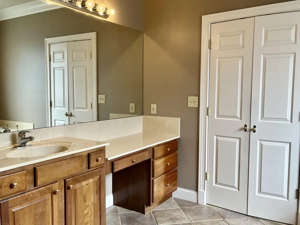3640 Barrow Wood Lane Lexington KY 40502
