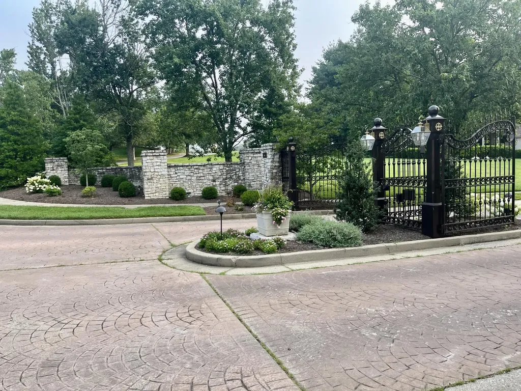 3640 Barrow Wood Lane Lexington KY 40502