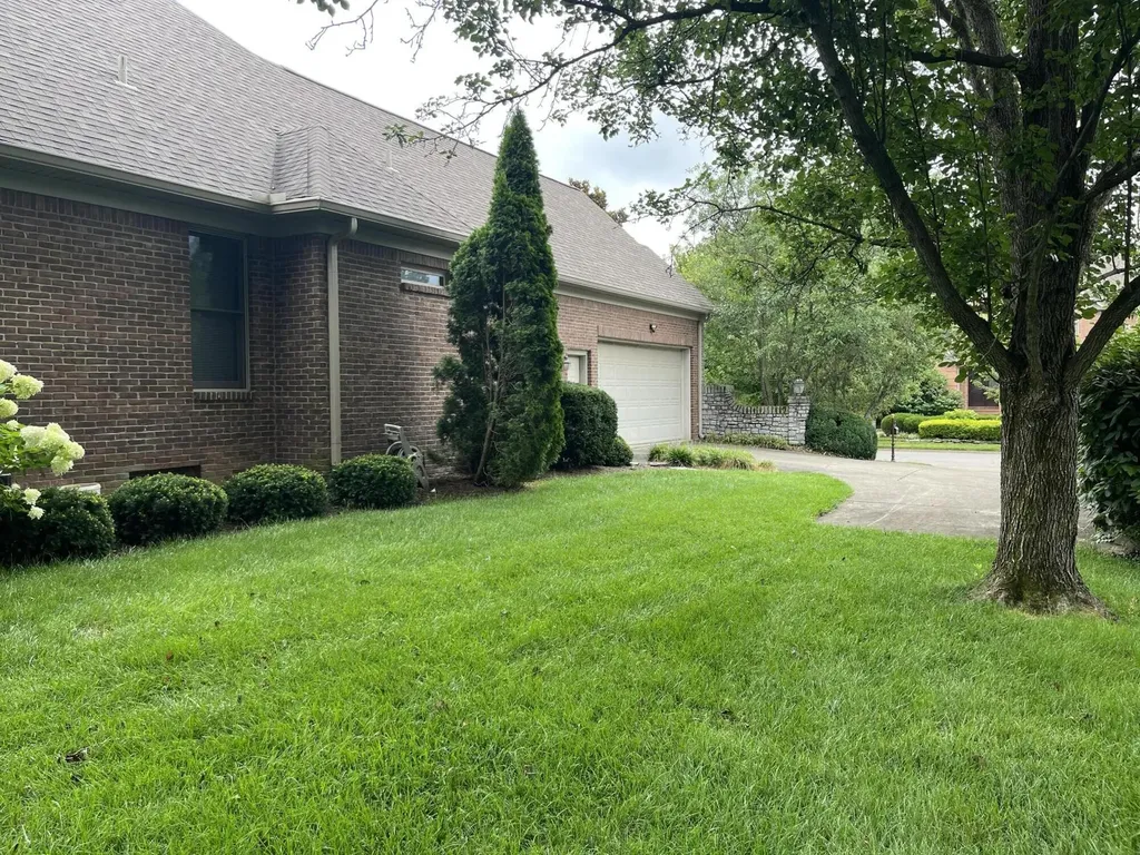 3640 Barrow Wood Lane Lexington KY 40502